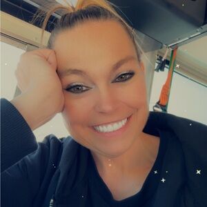 Meet your Posher, Dawn